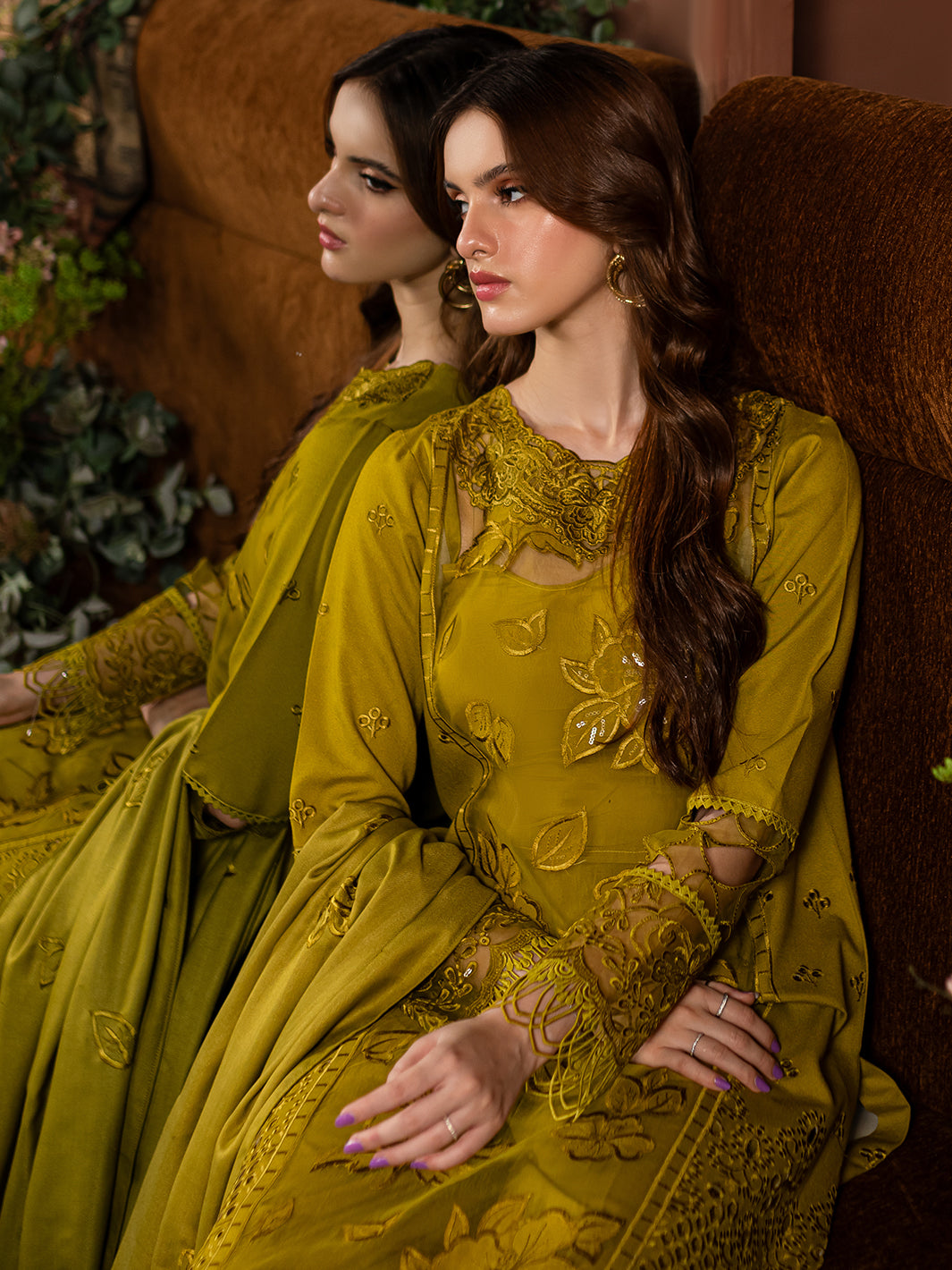 Mahnur | Veronica Luxury Karandi 24 | VICTORIA - Official Mahnur stockist in UK - Sakeena London