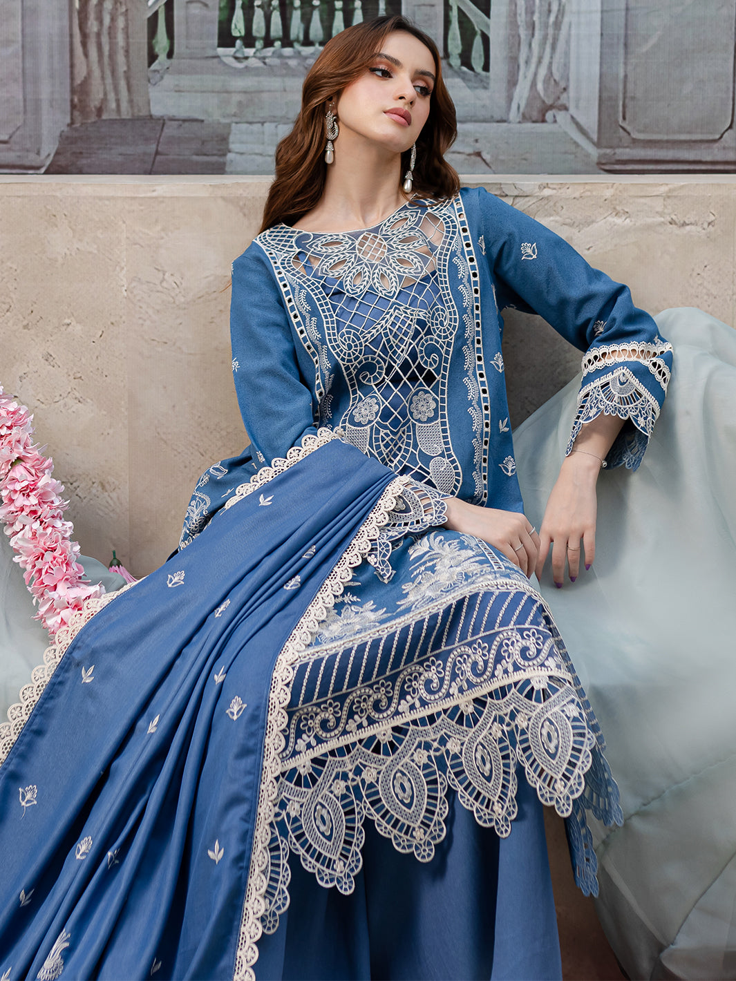 Mahnur | Veronica Luxury Karandi 24 | DOROTHY - Official Mahnur stockist in UK - Sakeena London