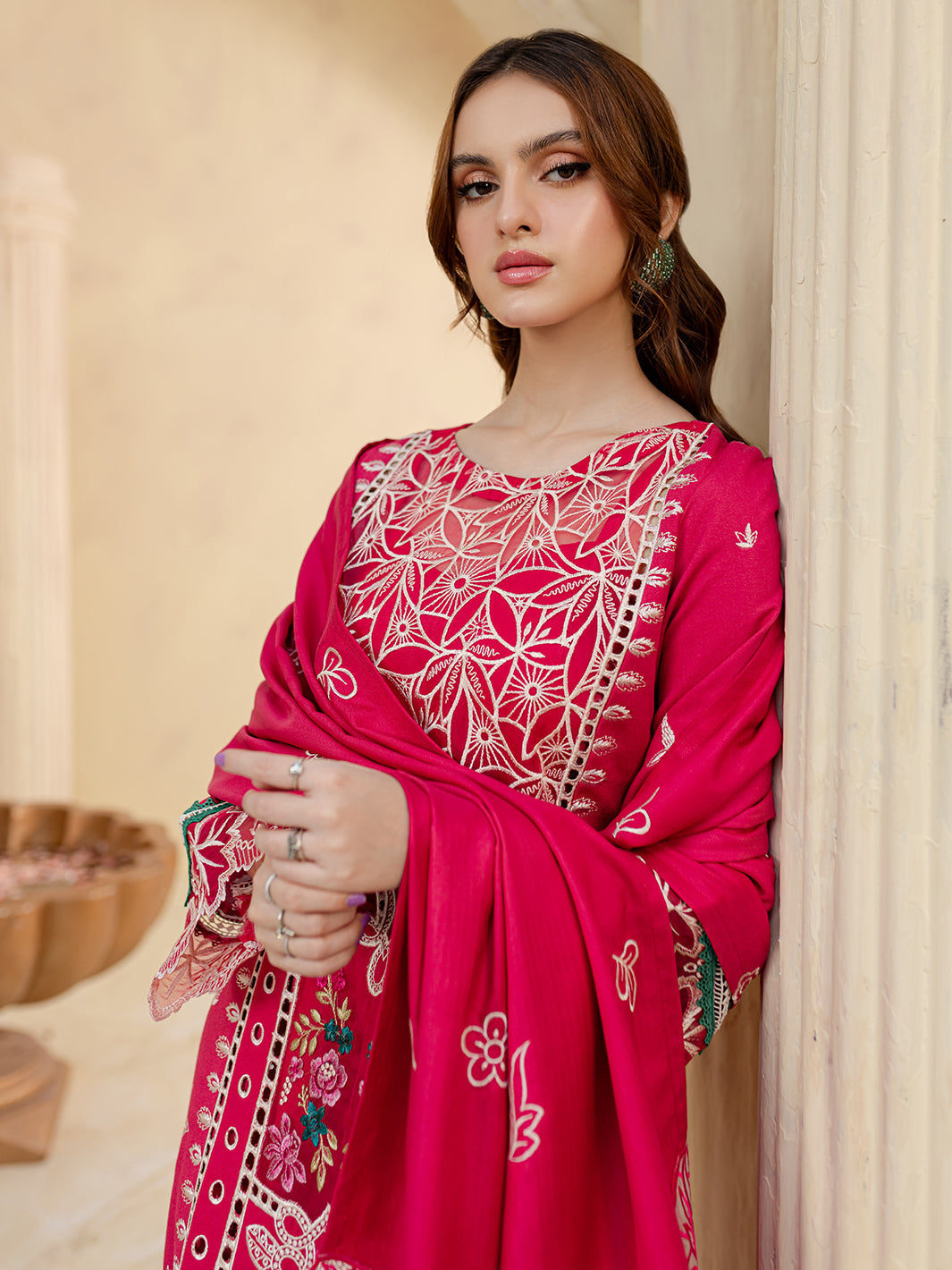 Mahnur | Veronica Luxury Karandi 24 | ELEANOR - Official Mahnur stockist in UK - Sakeena London