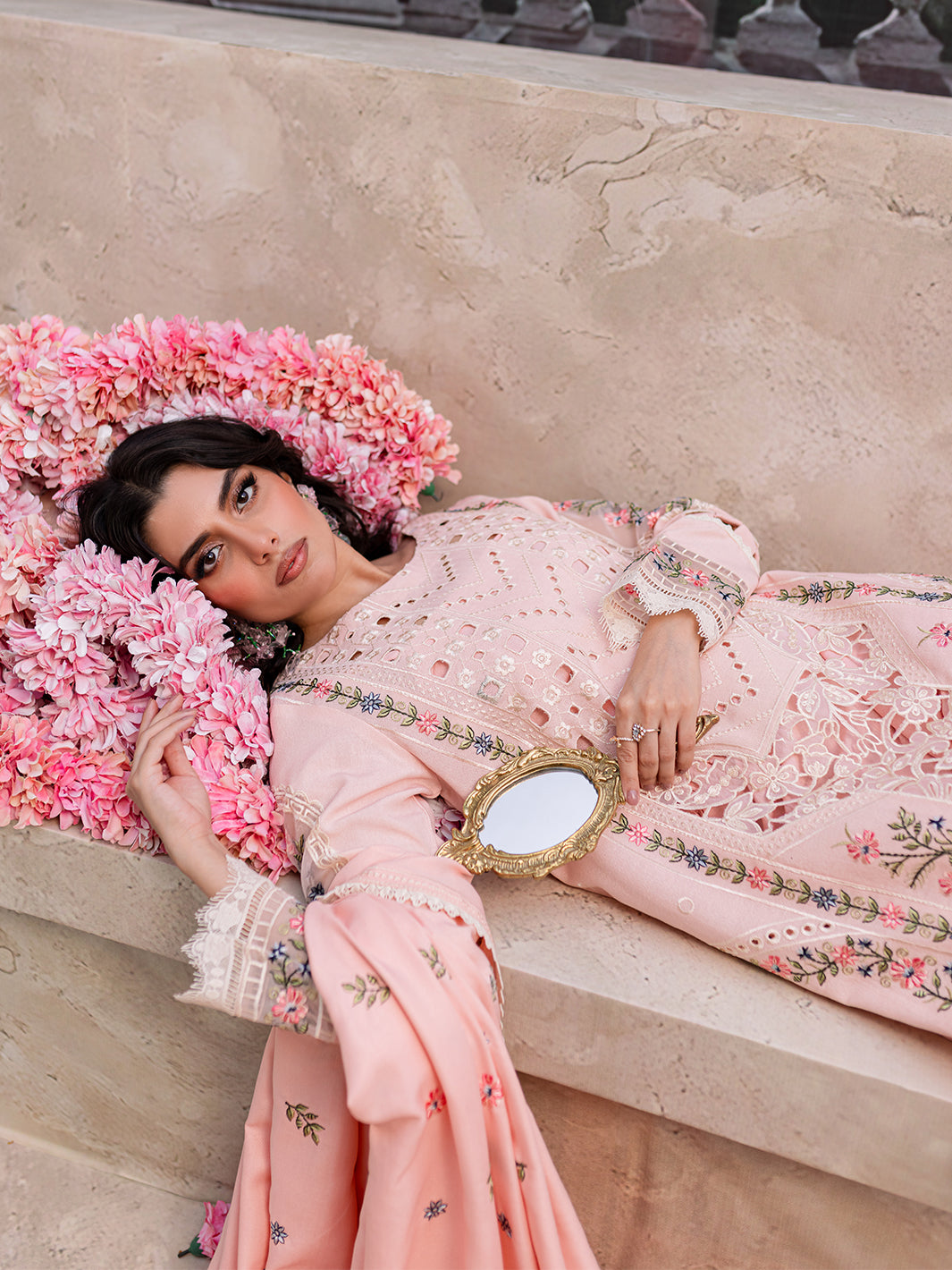 Mahnur | Veronica Luxury Karandi 24 | ISABELLA - Official Mahnur stockist in UK - Sakeena London