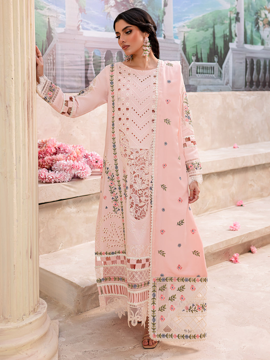 Mahnur | Veronica Luxury Karandi 24 | ISABELLA - Official Mahnur stockist in UK - Sakeena London