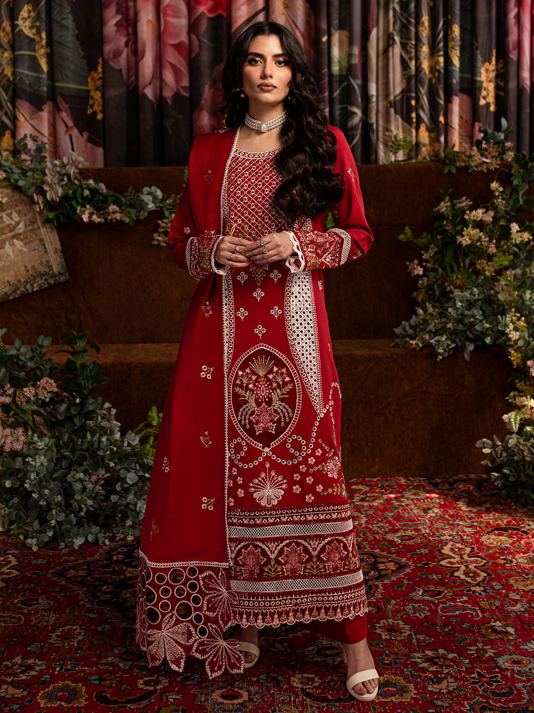 Mahnur | Veronica Luxury Karandi 24 | LILLIAN - Official Mahnur stockist in UK - Sakeena London