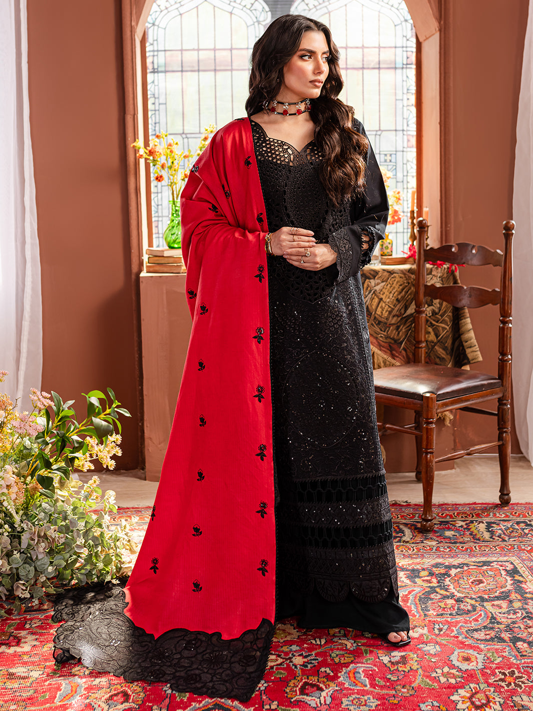 Mahnur | Veronica Luxury Karandi 24 | MARGARET - Official Mahnur stockist in UK - Sakeena London