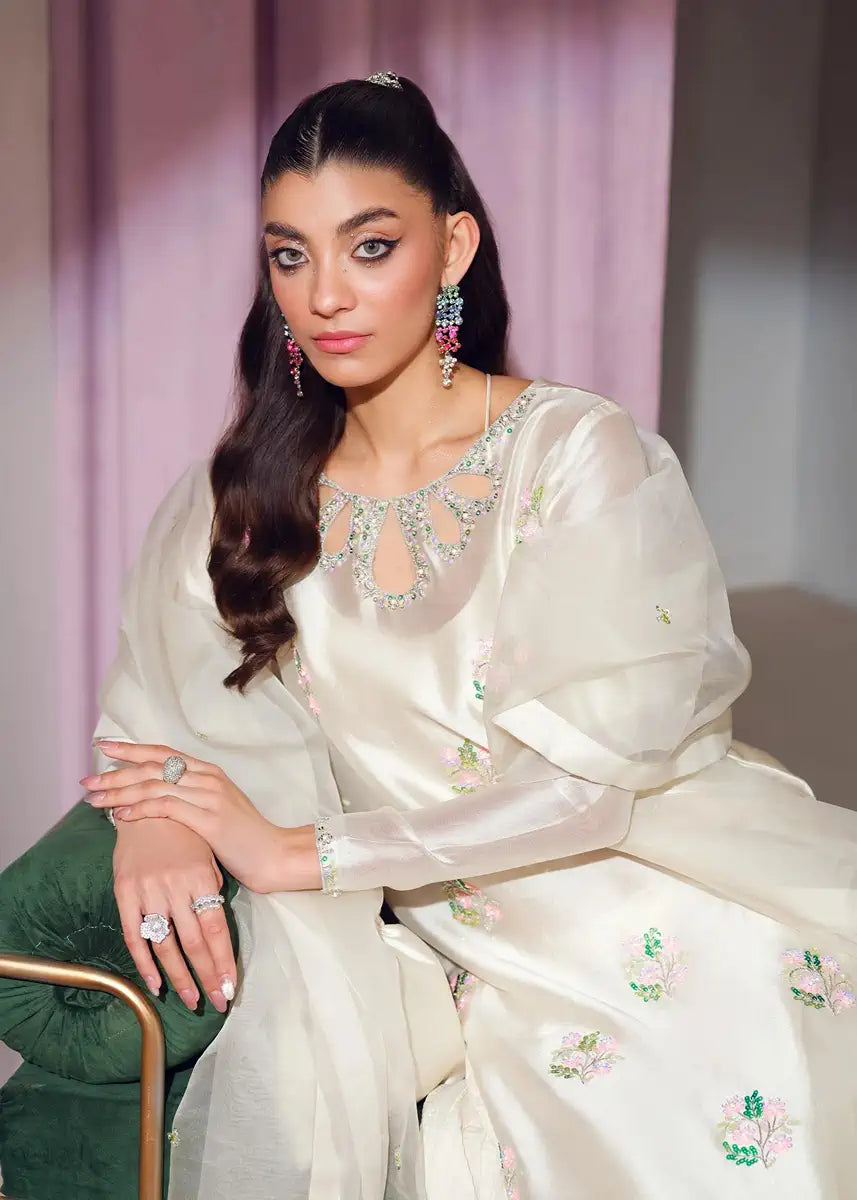 Mahum Asad | Forever and Ever Formals | Goddess - Official Mahum Asad stockist in UK - Sakeena London
