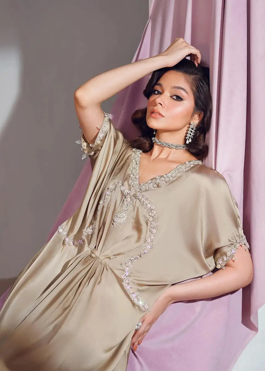 Mahum Asad | Forever and Ever Formals | Groove - Official Mahum Asad stockist in UK - Sakeena London