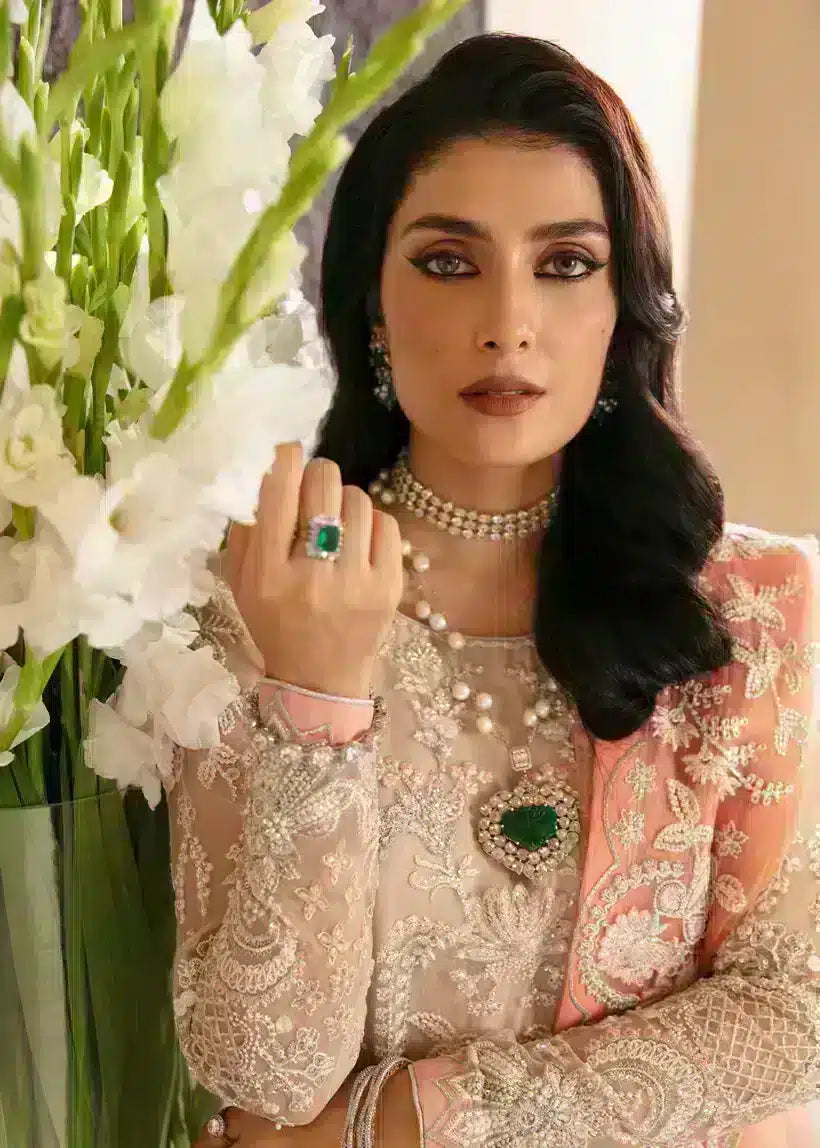Mahum Asad | Lamhay Wedding Formals 23 | Saloni - Official Mahum Asad stockist in UK - Sakeena London