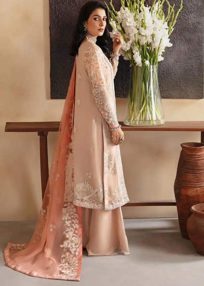 Mahum Asad | Lamhay Wedding Formals 23 | Saloni - Official Mahum Asad stockist in UK - Sakeena London