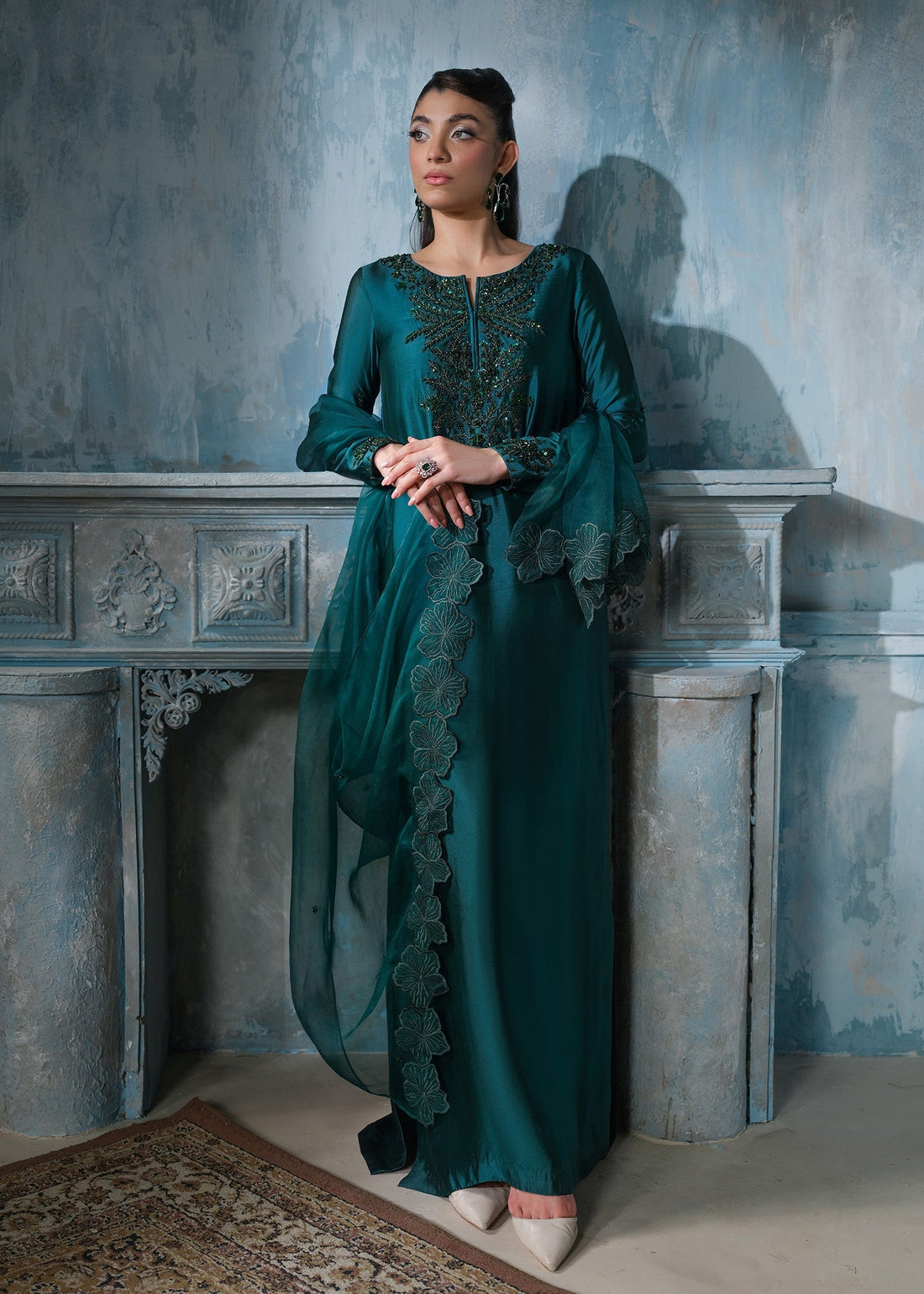 Mahum Asad | Reign Luxury Pret | Virah - Official Mahum Asad stockist in UK - Sakeena London