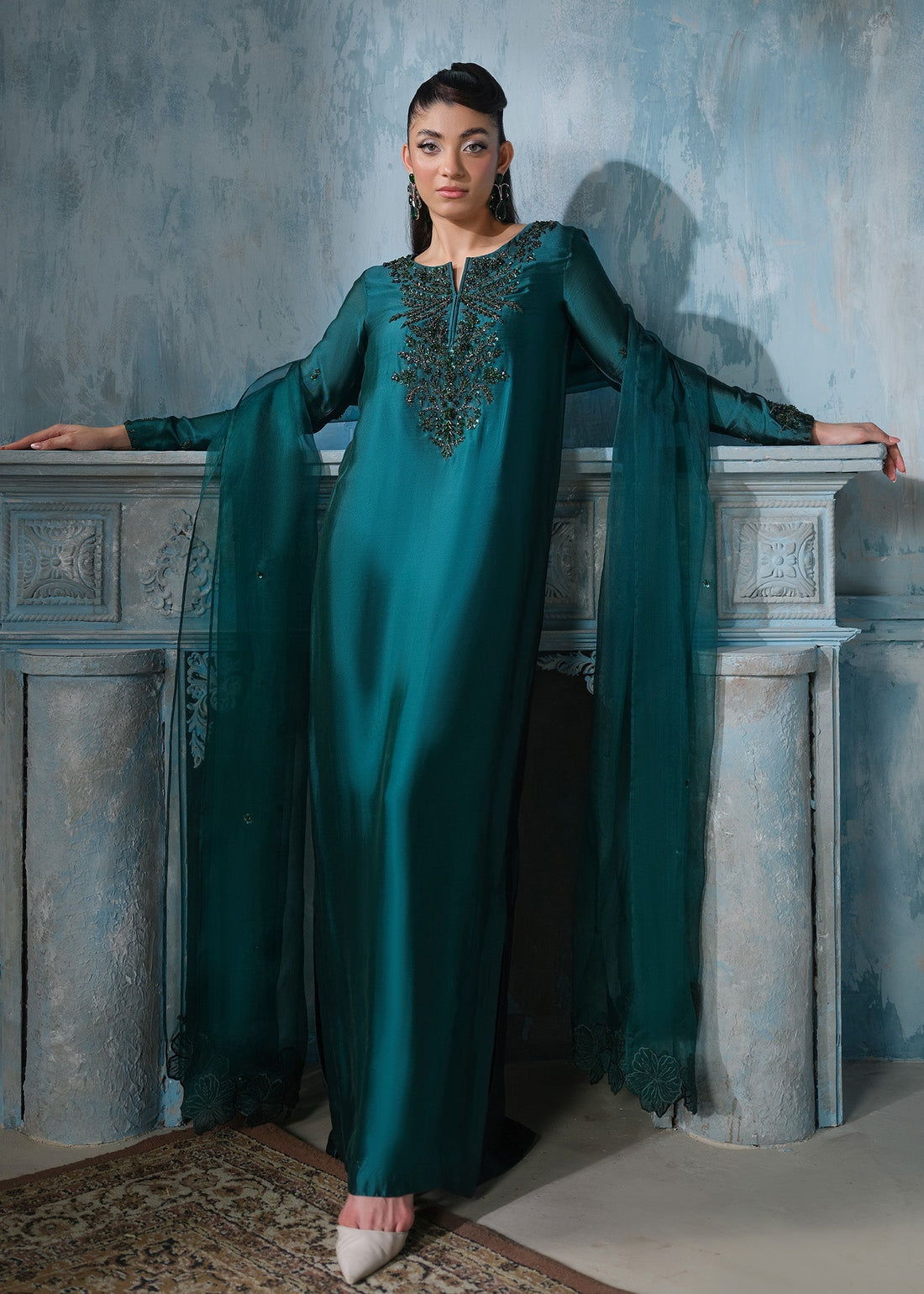 Mahum Asad | Reign Luxury Pret | Virah - Official Mahum Asad stockist in UK - Sakeena London