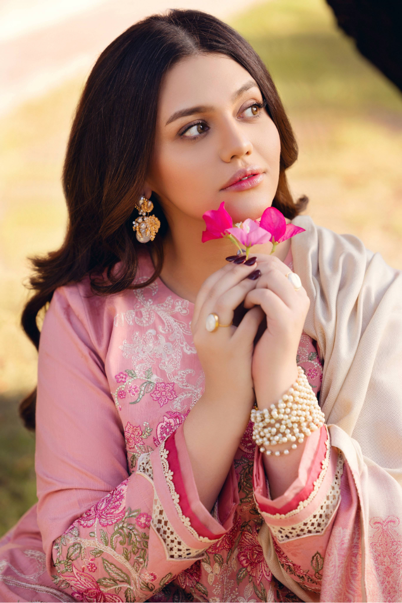 Manara | Luxury Winter 2025 | GULUNA - Official Manara stockist in UK - Sakeena London