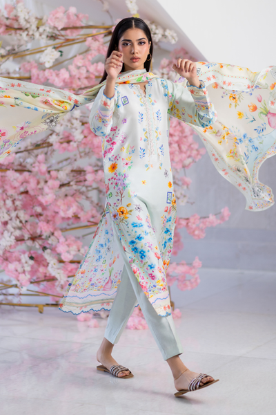Mina Hassan | Eid 26 | Blue Lush
