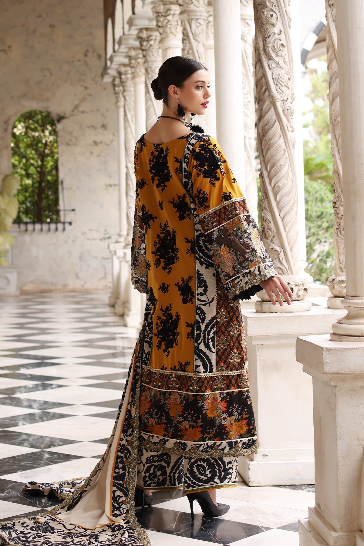 Mina Kashif | Festive Lawn | Leyla - Official Mina Kashif stockist in UK - Sakeena London