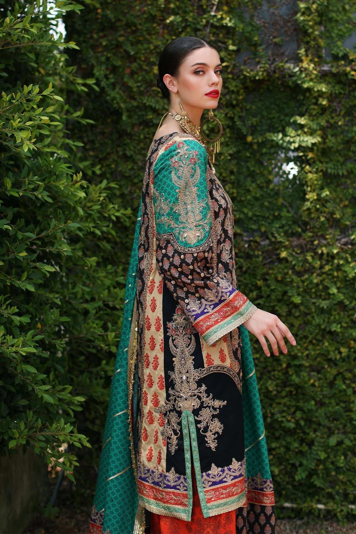 Mina Kashif | Festive Lawn | Zenel - Official Mina Kashif stockist in UK - Sakeena London
