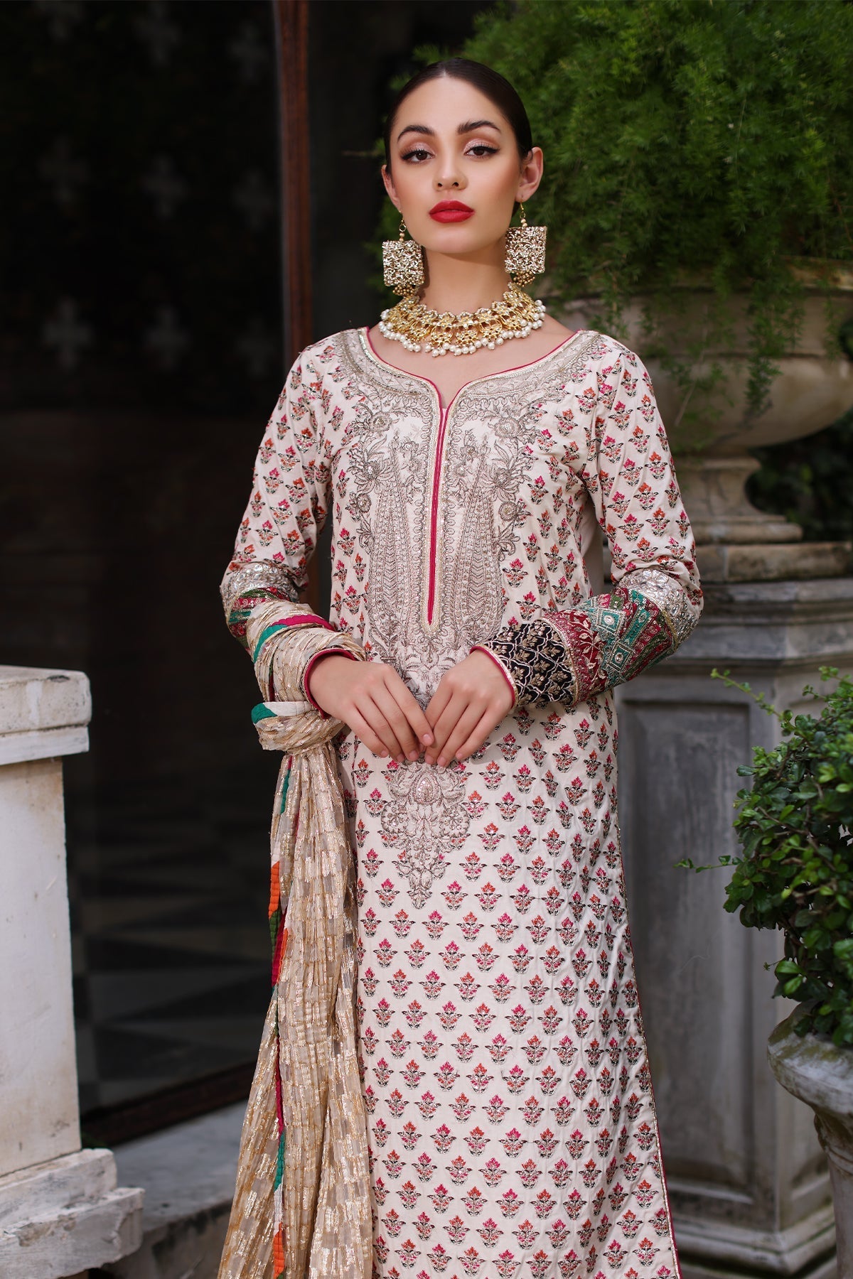 Mina Kashif | Festive Lawn | Parsa - Official Mina Kashif stockist in UK - Sakeena London