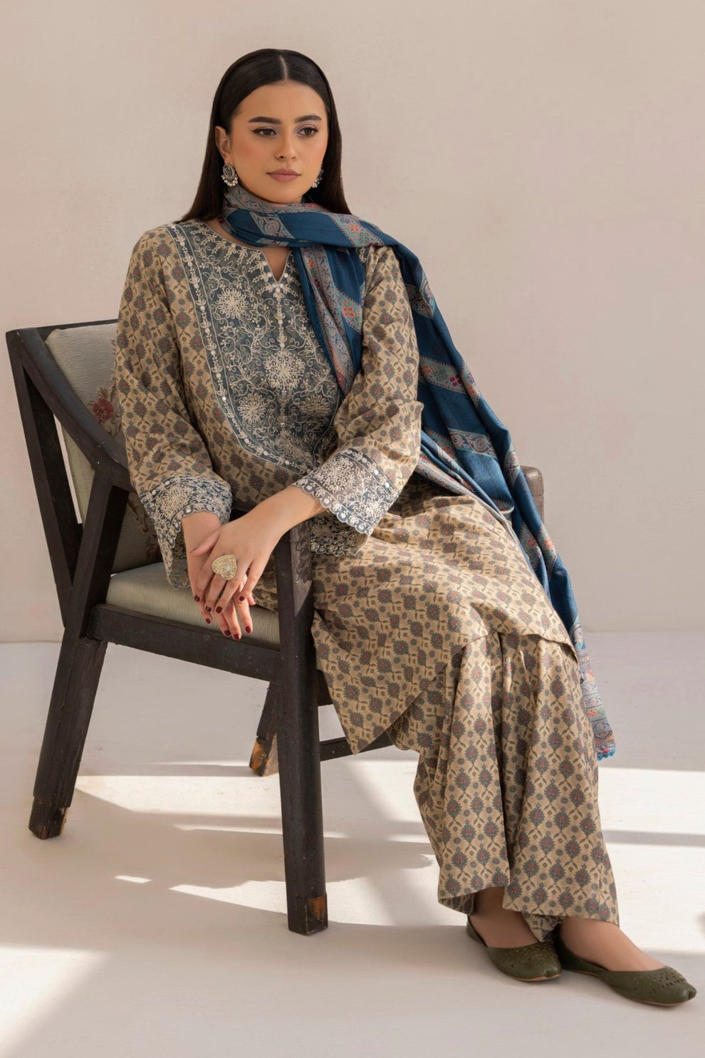Mohagni | Winter Collection | DZP-12 3PC - Official Mohagni stockist in UK - Sakeena London