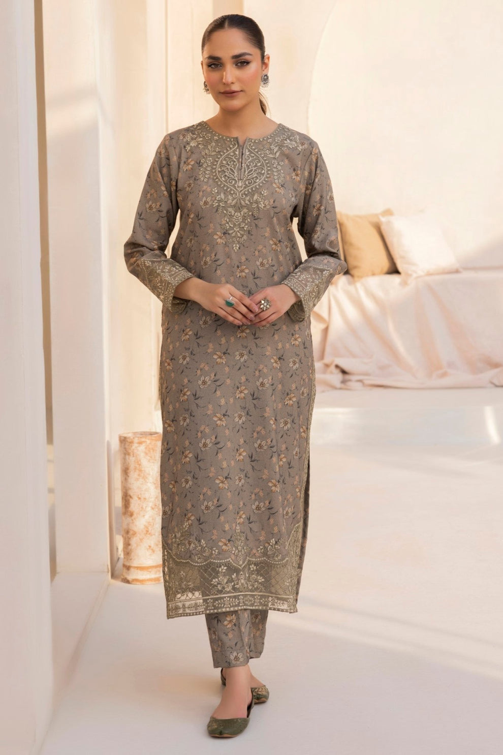 Mohagni | Winter Collection | DZP-15 2 PC - Official Mohagni stockist in UK - Sakeena London
