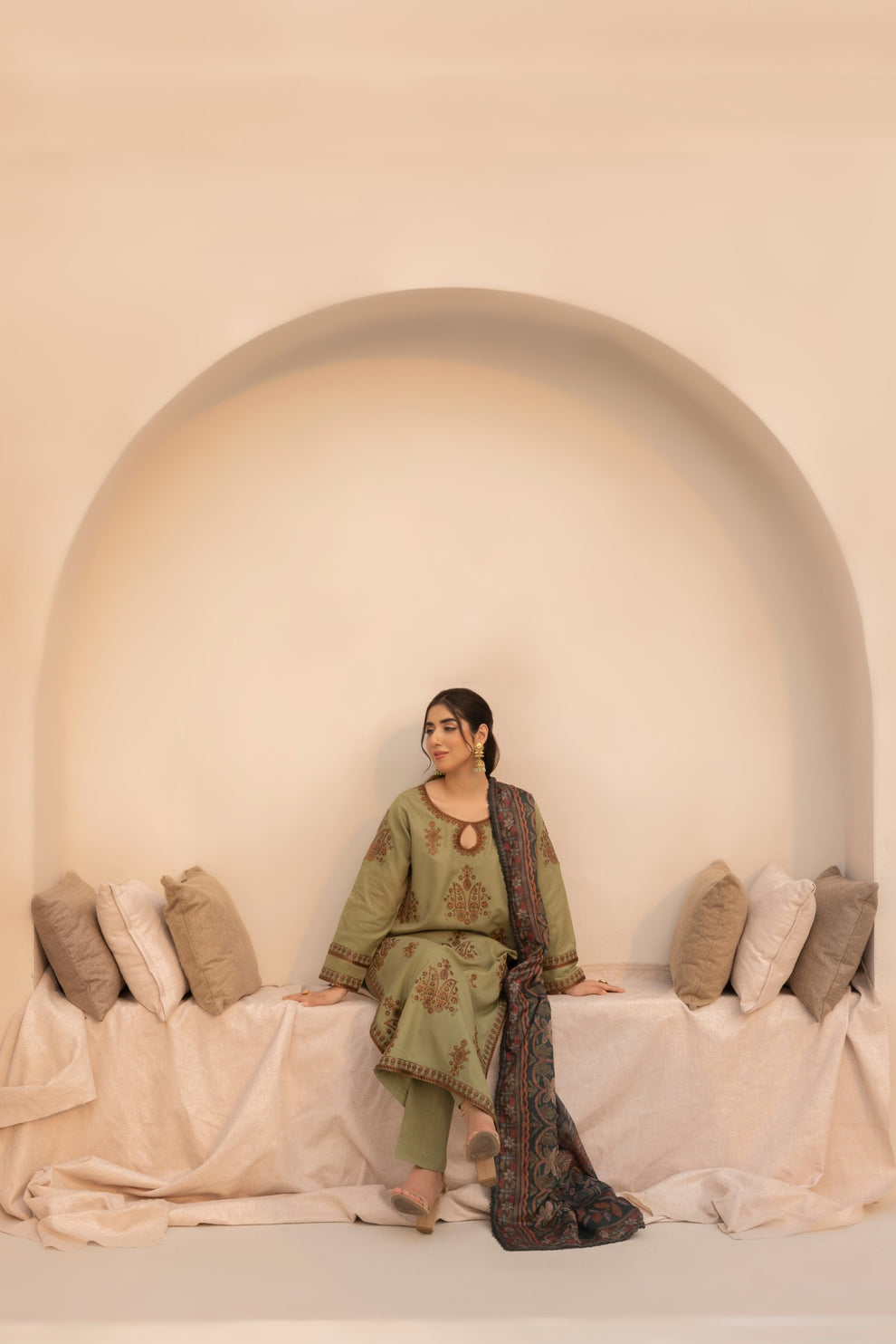 Mohagni | Winter Collection | MWD-09 - Official Mohagni stockist in UK - Sakeena London