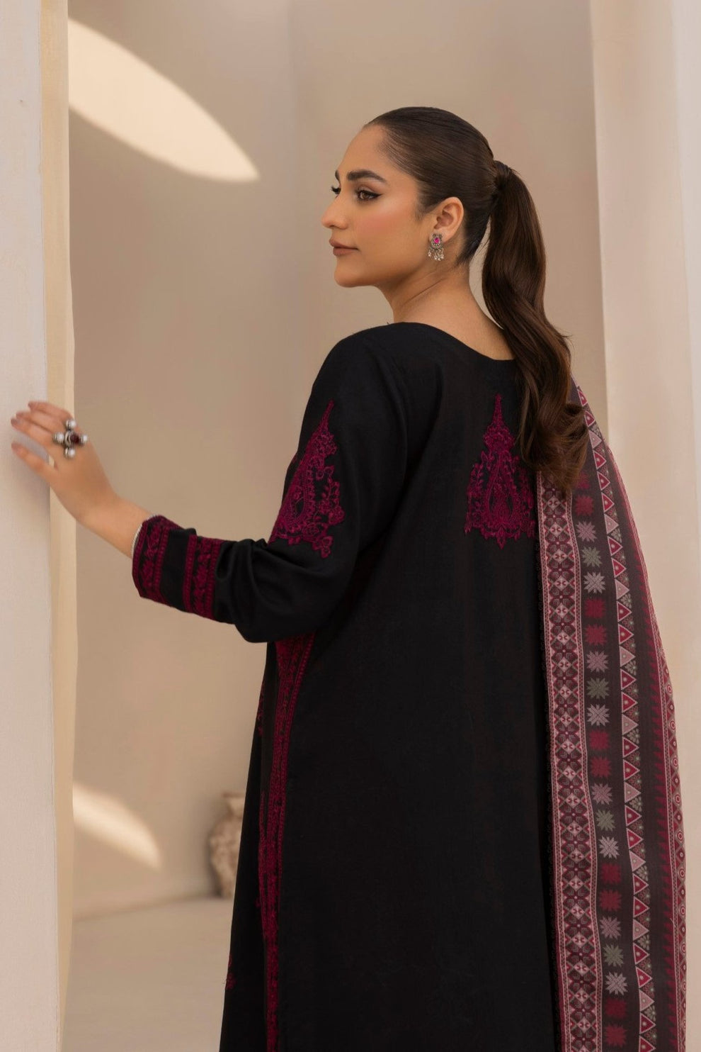 Mohagni | Winter Collection | MWD-10 - Official Mohagni stockist in UK - Sakeena London