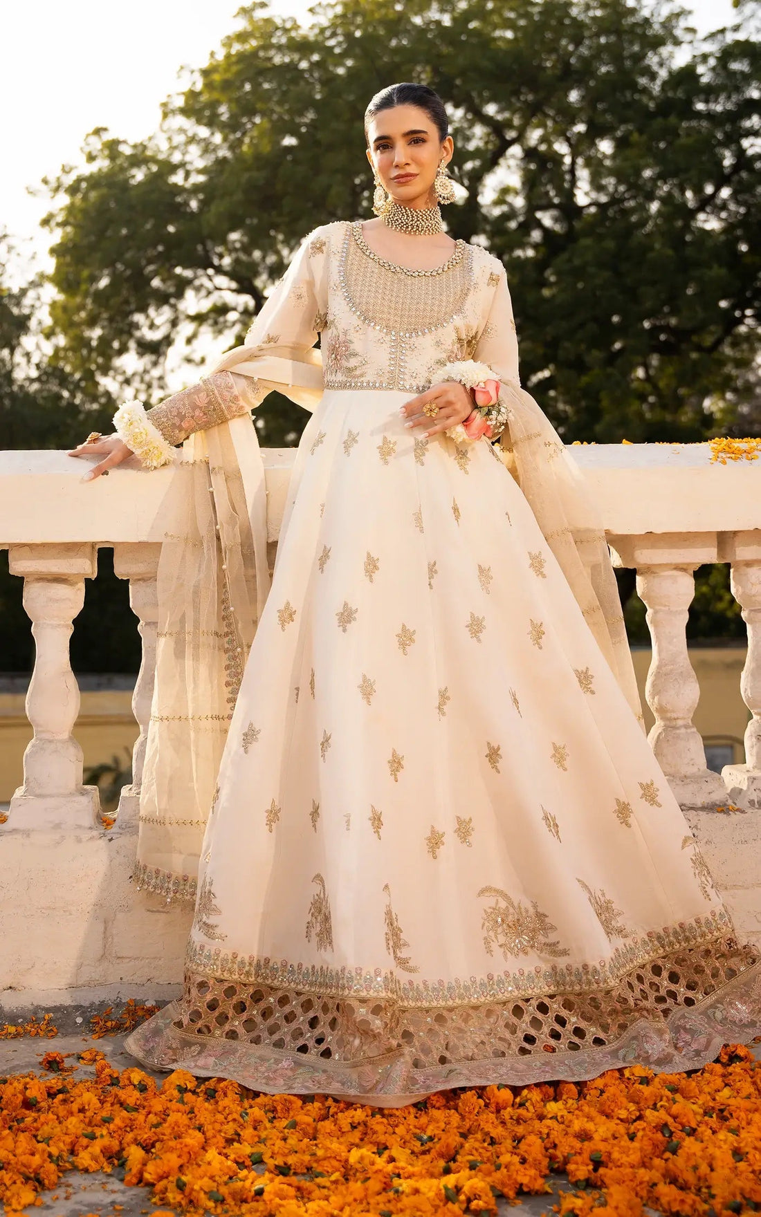 Asifa and Nabeel | Sunehri Eid 25 | Motia-(SEF25-08) - Official Asifa and Nabeel stockist in UK - Sakeena London