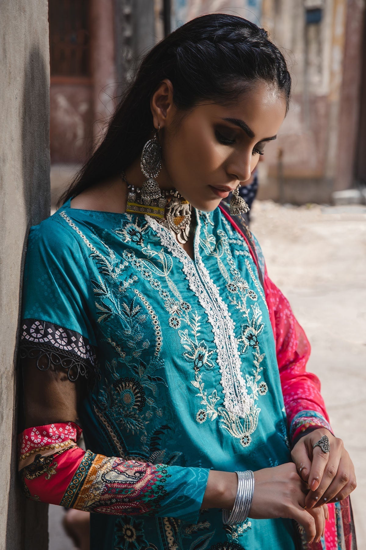 Motifz | Amal Luxury Lawn | 2939 - Official Motifz stockist in UK - Sakeena London