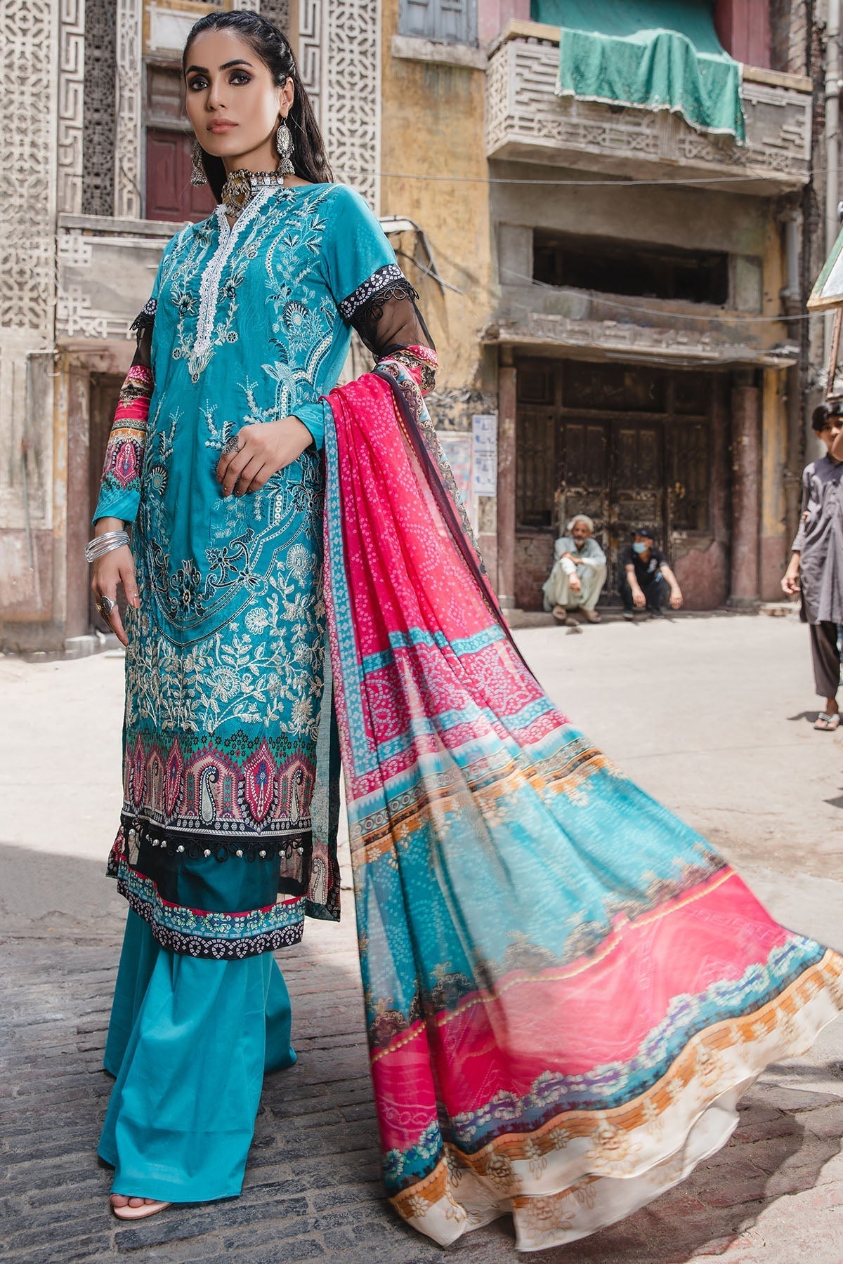 Motifz | Amal Luxury Lawn | 2939 - Official Motifz stockist in UK - Sakeena London
