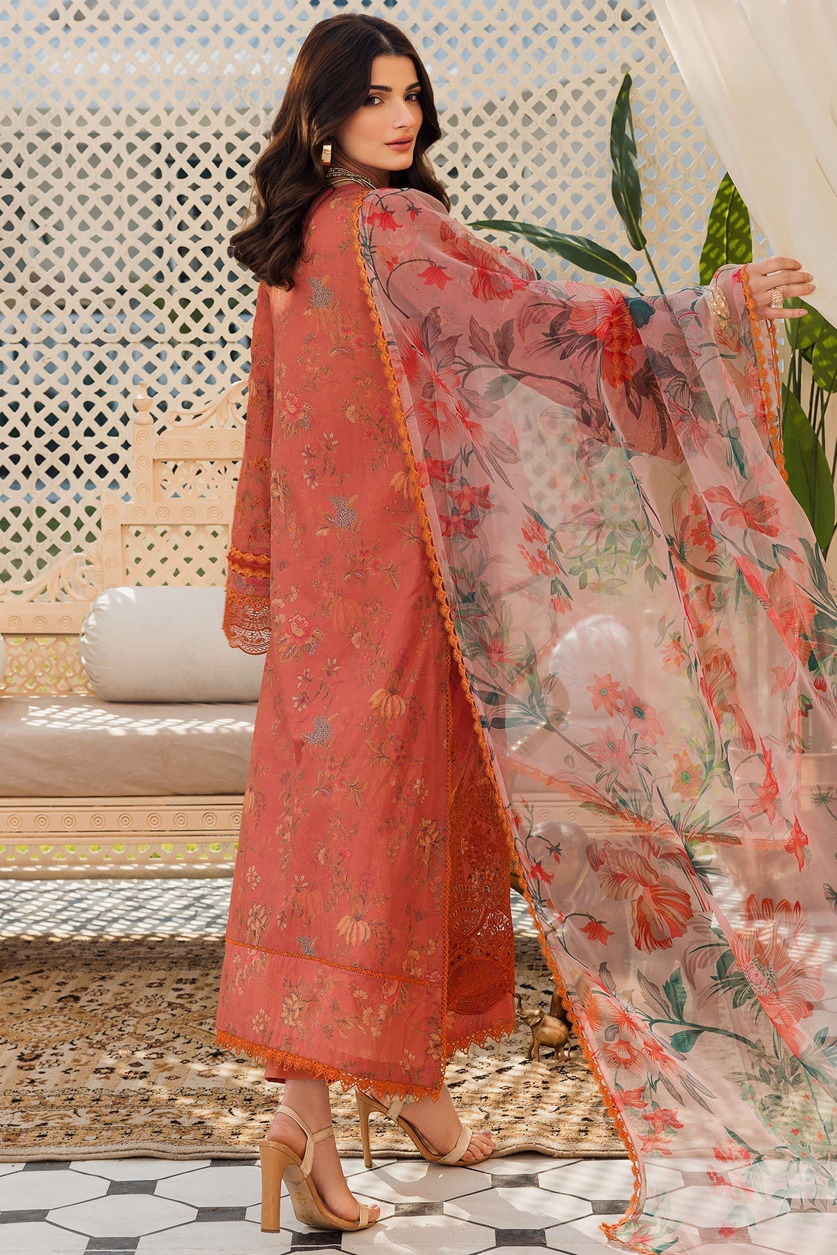 Motifz | Amal Luxury Lawn | 4626 - Official Motifz stockist in UK - Sakeena London