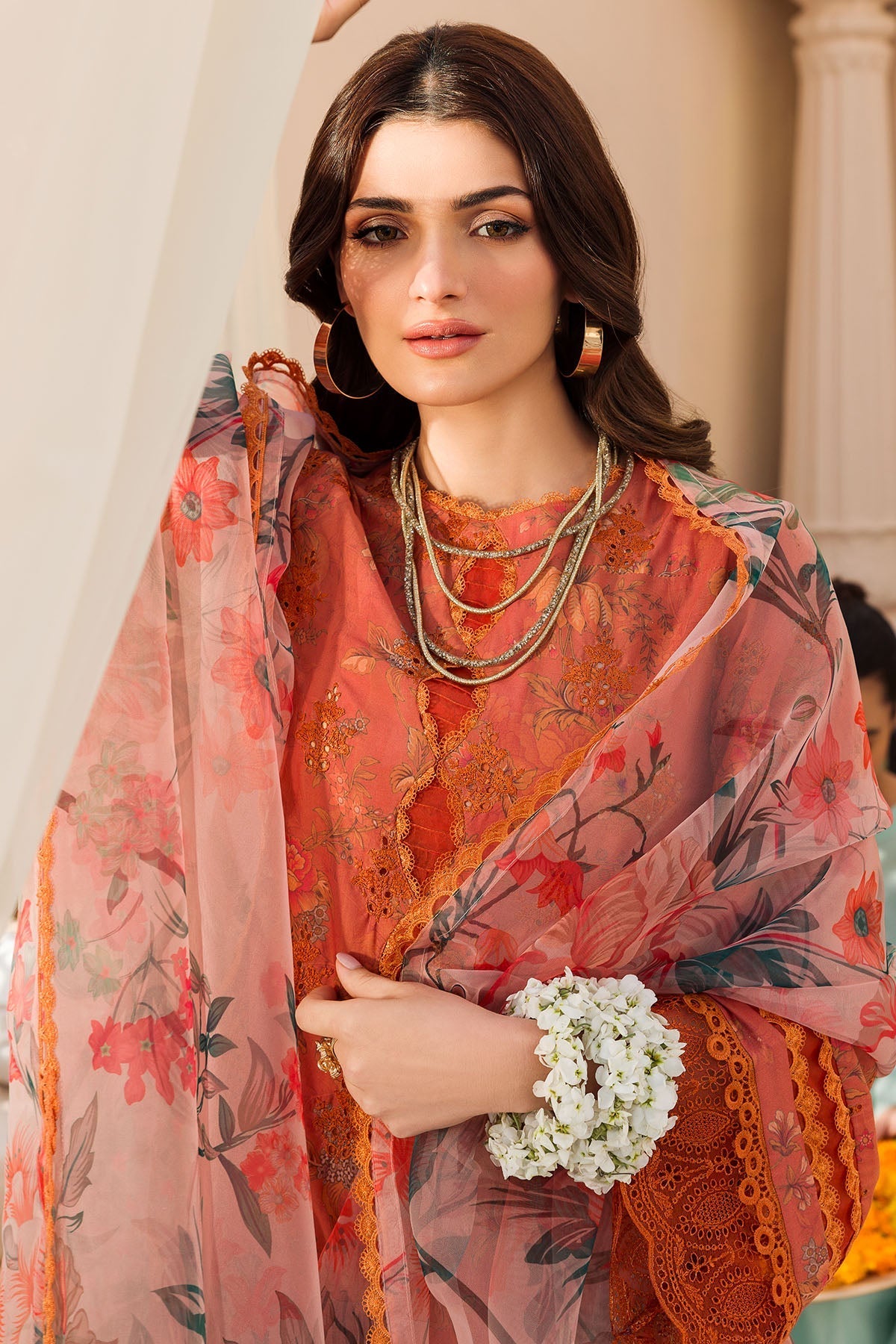 Motifz | Amal Luxury Lawn | 4626 - Official Motifz stockist in UK - Sakeena London