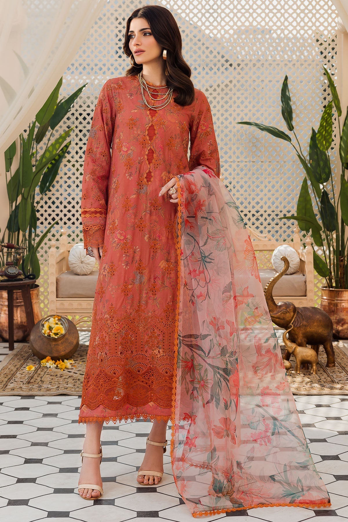 Motifz | Amal Luxury Lawn | 4626 - Official Motifz stockist in UK - Sakeena London