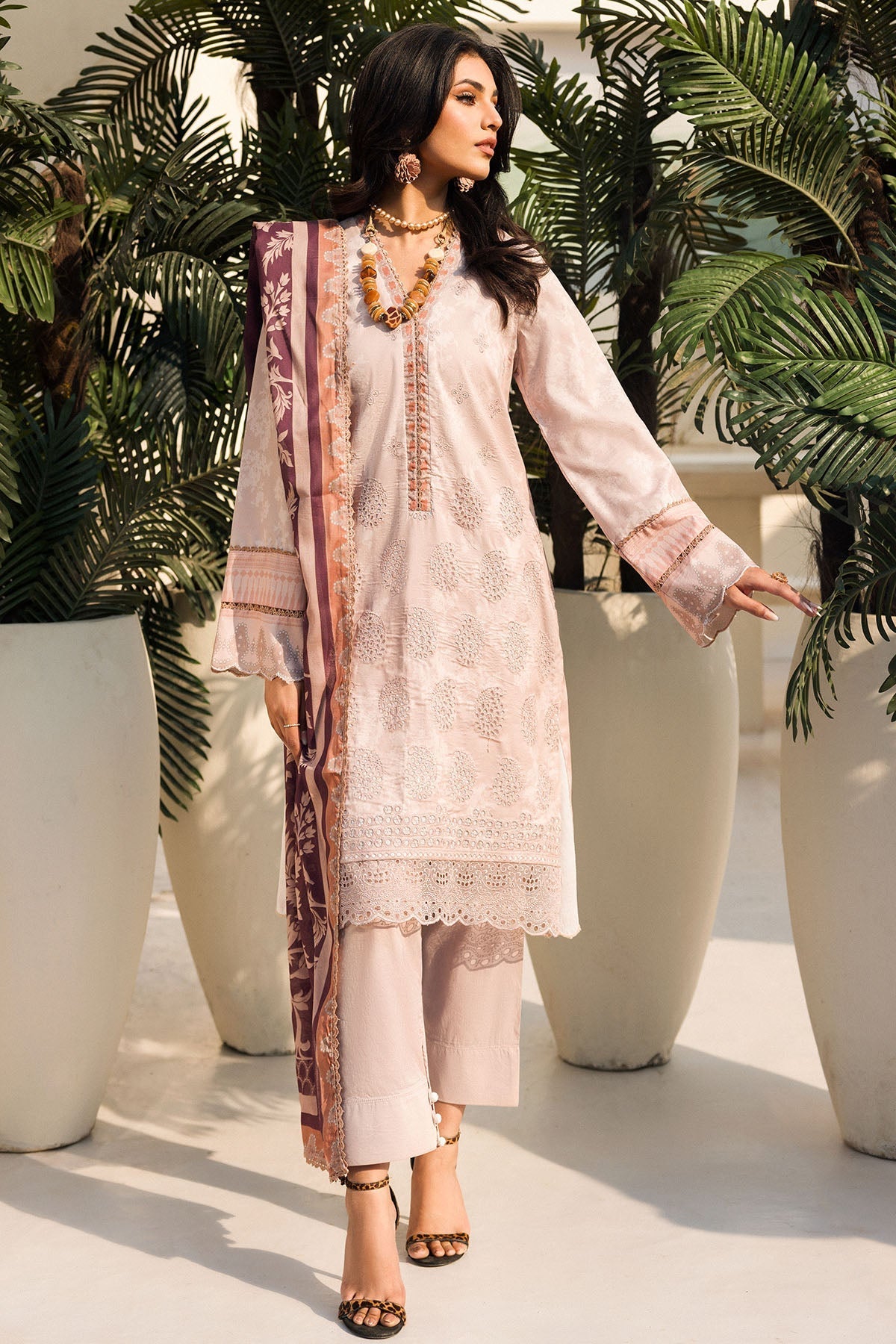 Motifz | Umang Luxury Lawn | A-07 - Official Motifz stockist in UK - Sakeena London