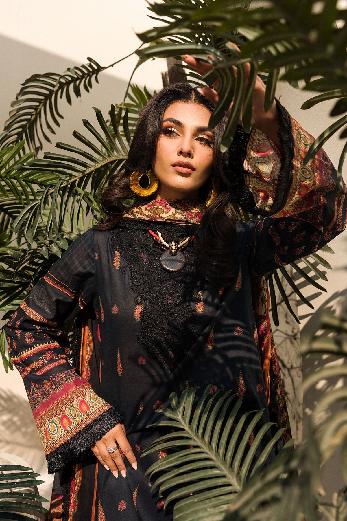 Motifz | Umang Luxury Lawn | A-08 - Official Motifz stockist in UK - Sakeena London