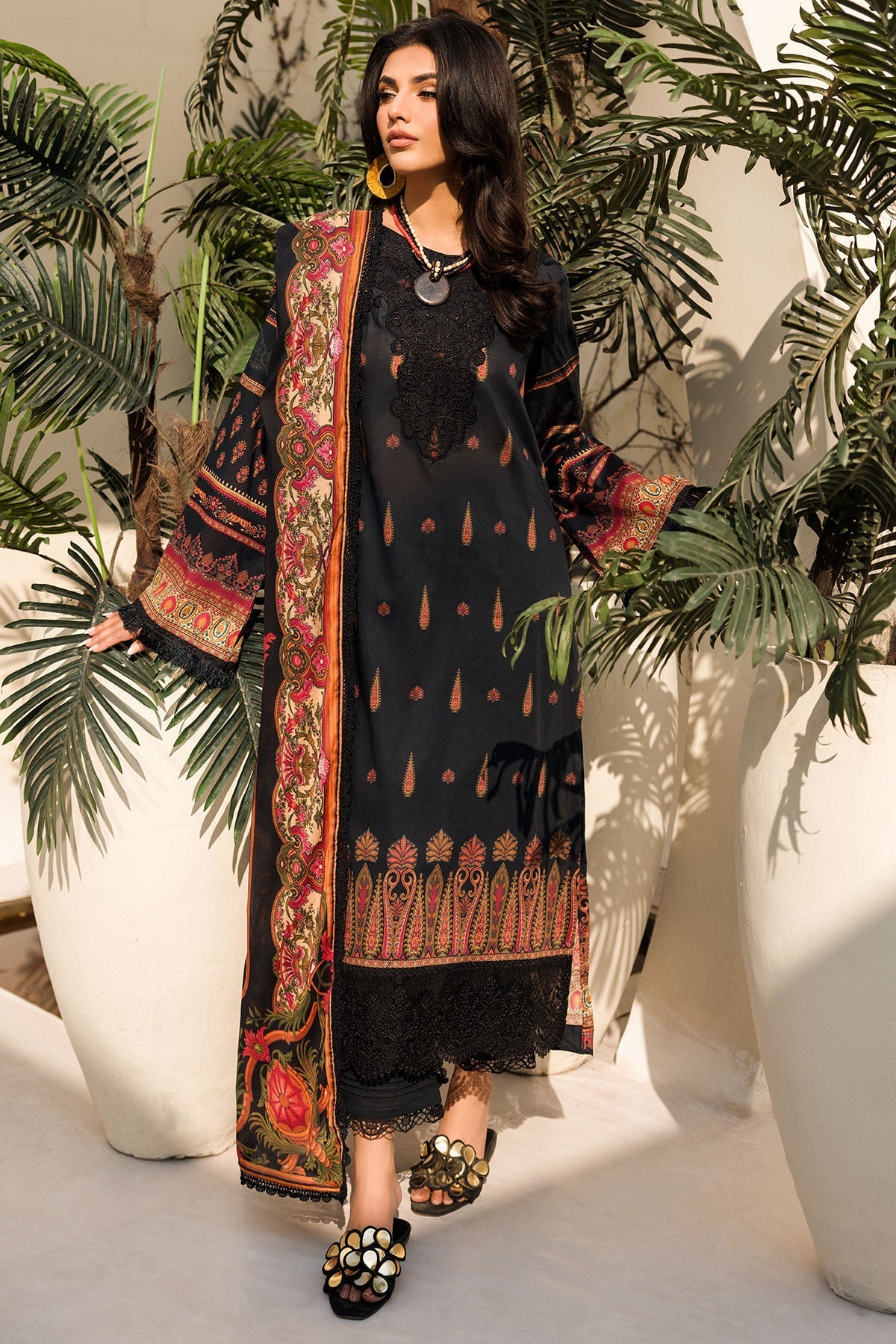 Motifz | Umang Luxury Lawn | A-08 - Official Motifz stockist in UK - Sakeena London