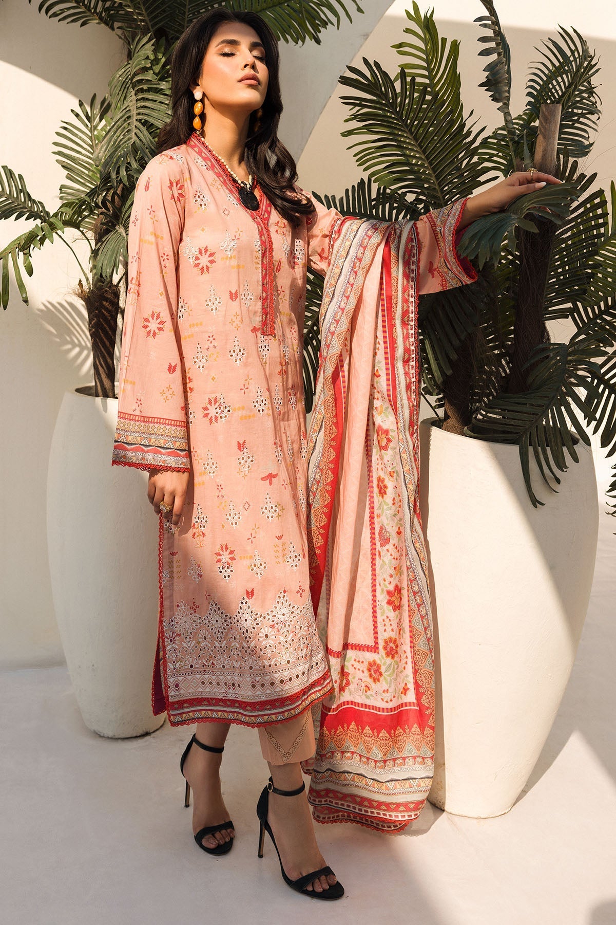 Motifz | Umang Luxury Lawn | A-09 - Official Motifz stockist in UK - Sakeena London