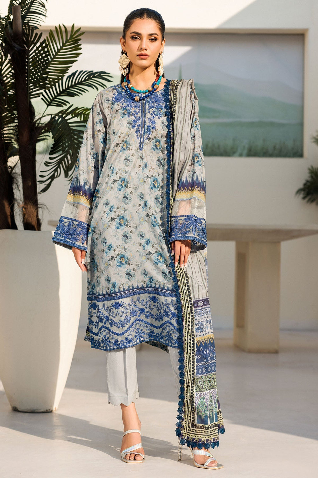 Motifz | Umang Luxury Lawn | A-01 - Official Motifz stockist in UK - Sakeena London