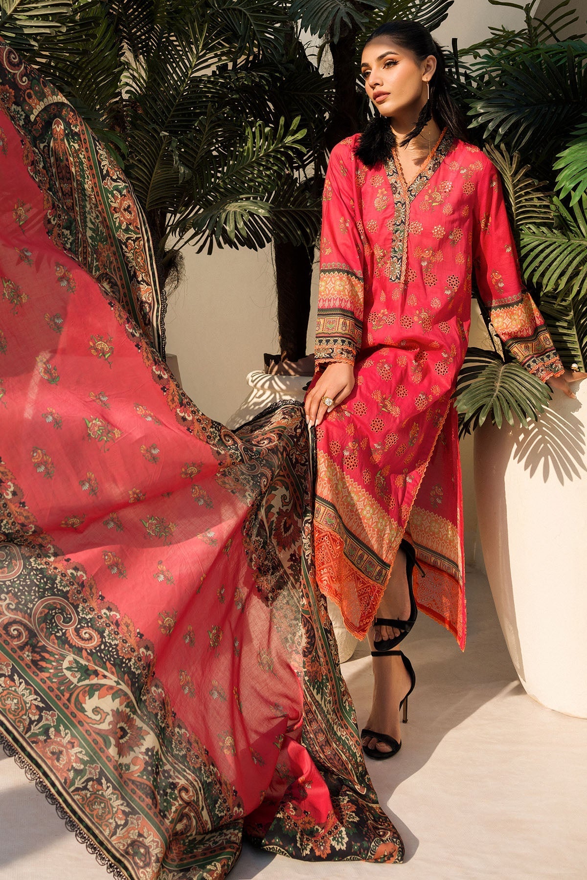 Motifz | Umang Luxury Lawn | A-11 - Official Motifz stockist in UK - Sakeena London