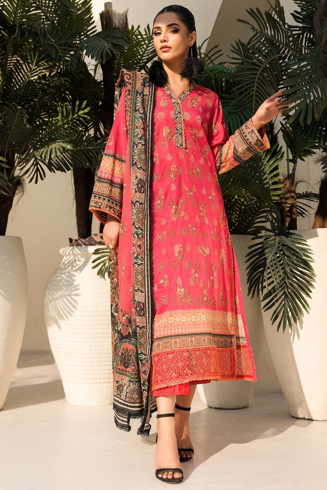 Motifz | Umang Luxury Lawn | A-11 - Official Motifz stockist in UK - Sakeena London