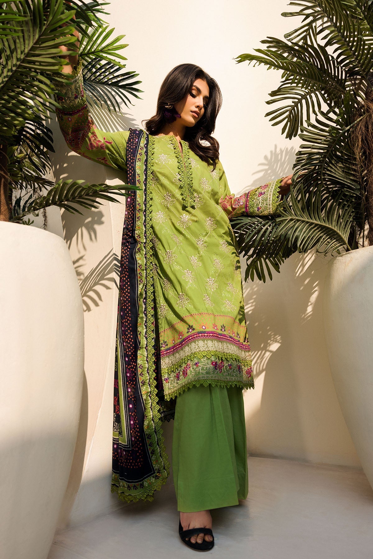 Motifz | Umang Luxury Lawn | A-12 - Official Motifz stockist in UK - Sakeena London