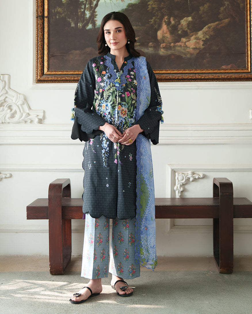 Roheenaz | Whispered Florals | Muted Rose
