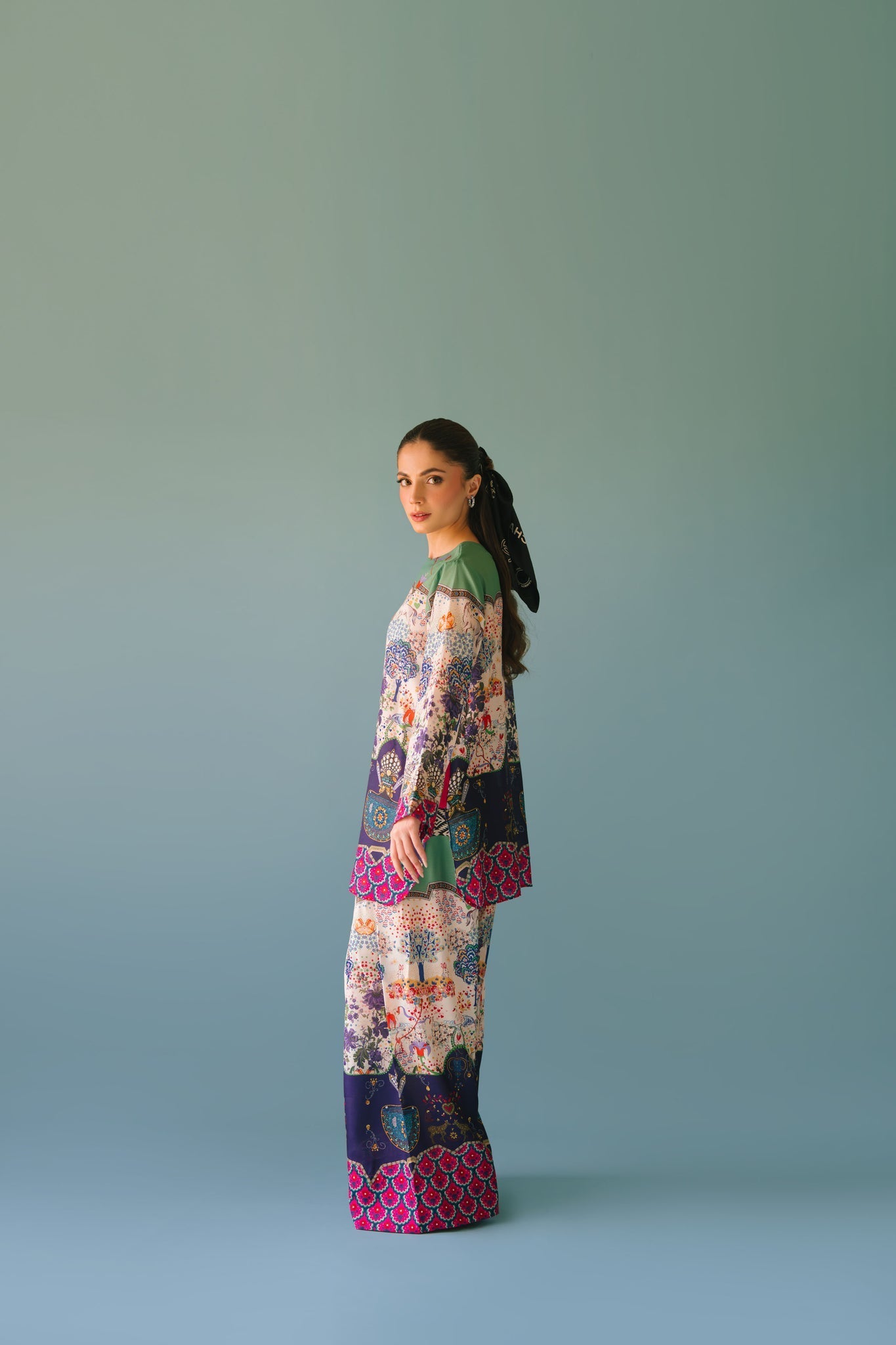 Sammy K | Lawn Pret 25 | Hanging Garden - Official Sammy K stockist in UK - Sakeena London