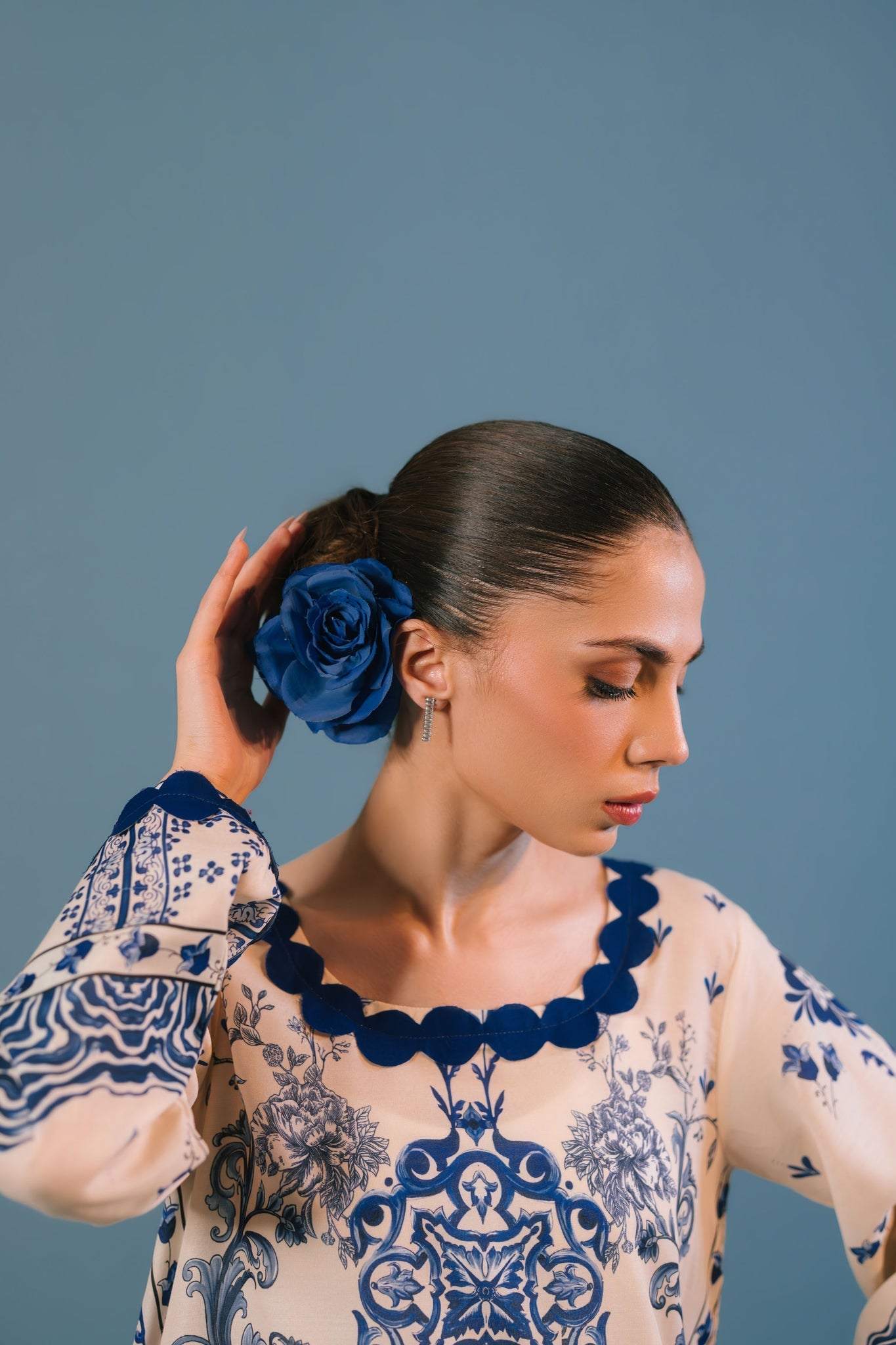 Sammy K | Lawn Pret 25 |Blue Bell - Official Sammy K stockist in UK - Sakeena London