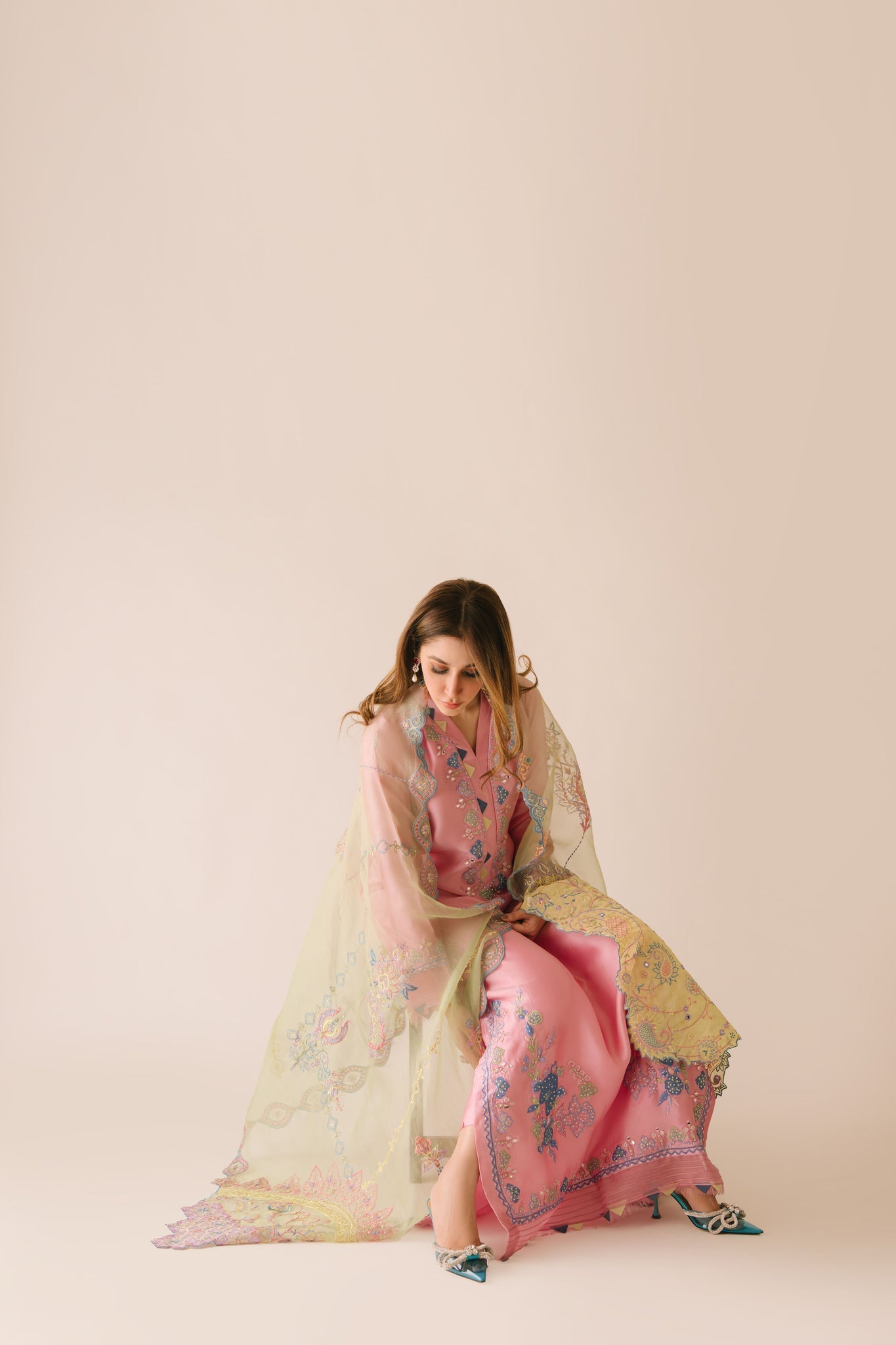 Sammy K | Aadat Festive Edition |Spray Rose - Official Sammy K stockist in UK - Sakeena London