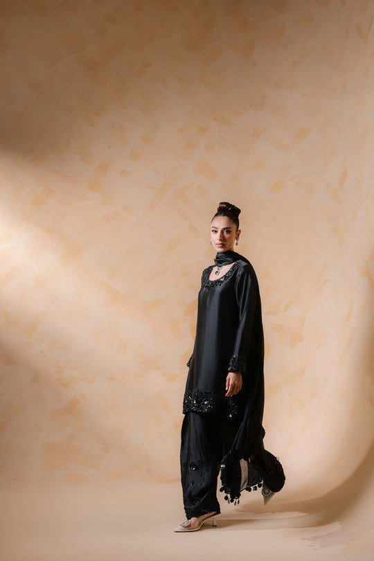 Sammy K | Daisy Drizzle |Black Snow - Official Sammy K stockist in UK - Sakeena London