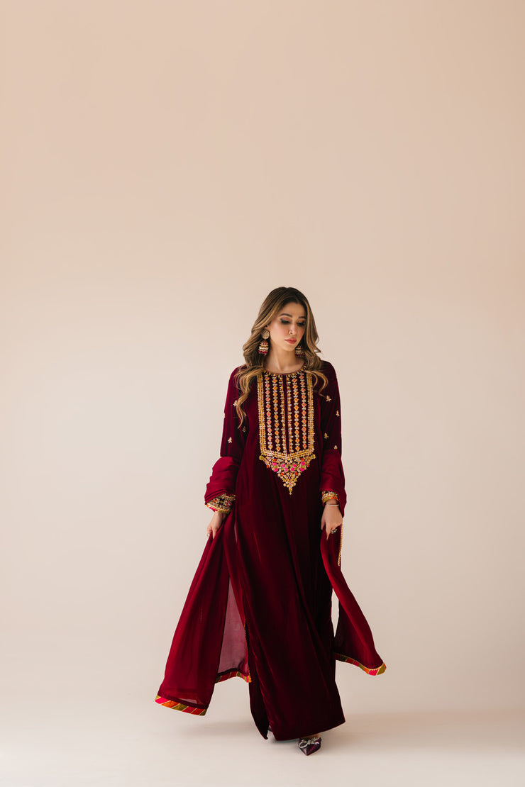 Sammy K | Velvet Festive Edit | Maroon Maxi velvet Outfit - Official Sammy K stockist in UK - Sakeena London