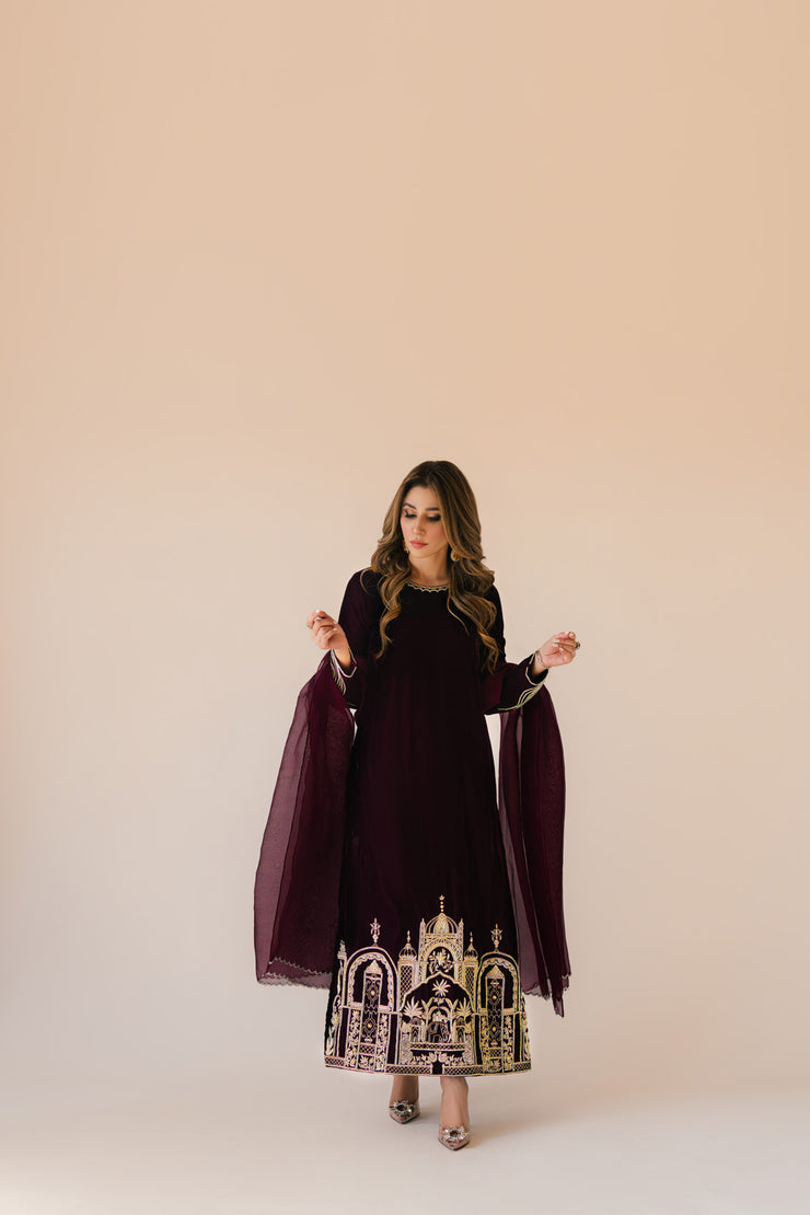 Sammy K | Velvet Festive Edit | Burgundy velvet monument outfit - Official Sammy K stockist in UK - Sakeena London