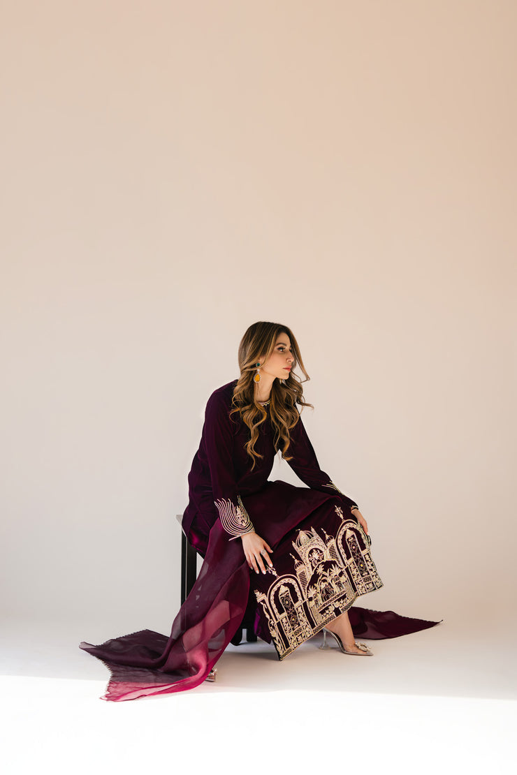 Sammy K | Velvet Festive Edit | Burgundy velvet monument outfit - Official Sammy K stockist in UK - Sakeena London