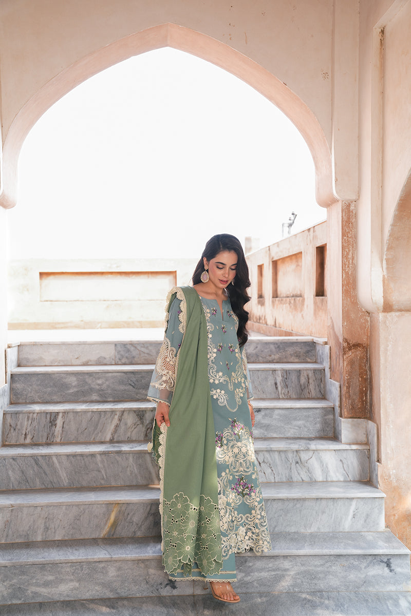 Manara | Vintage Karandi 24 | NISA - Official Manara stockist in UK - Sakeena London