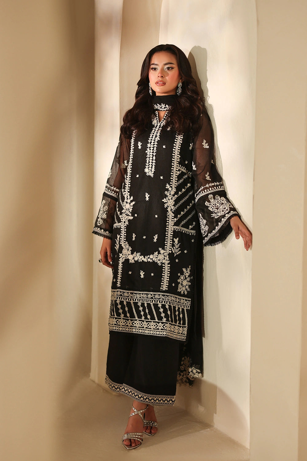 Azure | Azure Luxe | Noir Enchante - Official Azure stockist in UK - Sakeena London