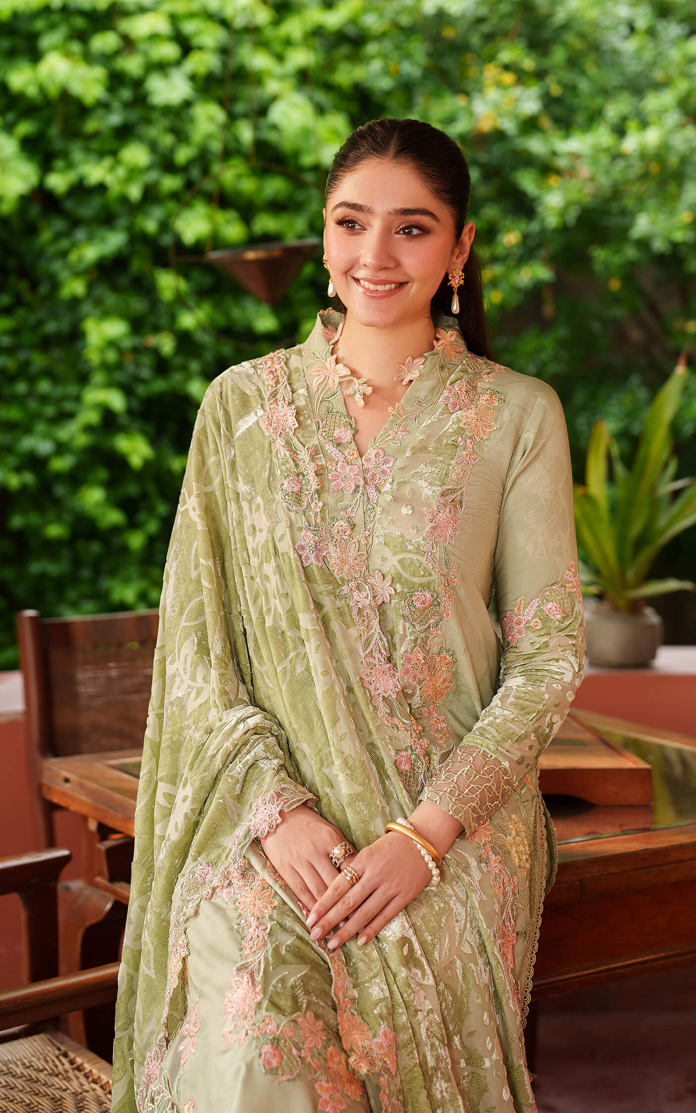 Asifa and Nabeel | Pashmina Luxe 25 | Noir LWC25-04 - Official Asifa and Nabeel stockist in UK - Sakeena London