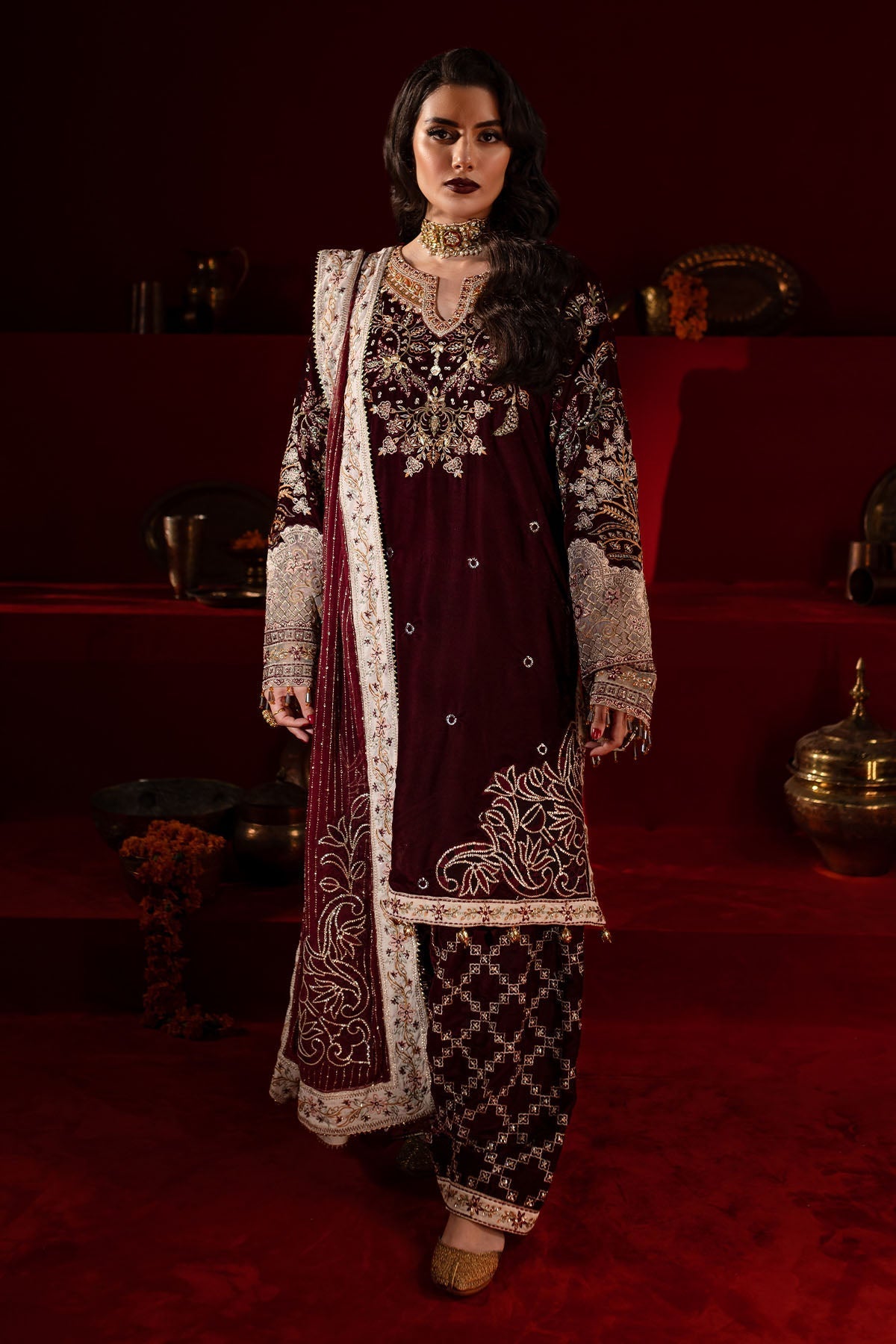 Nureh | Maya Velvet | NW-89 - Official Nureh stockist in UK - Sakeena London