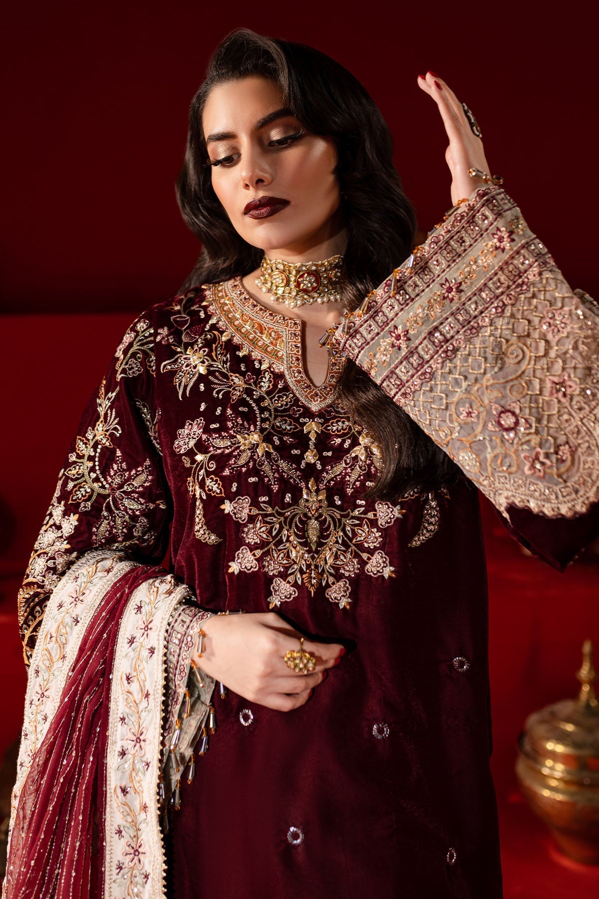 Nureh | Maya Velvet | NW-89 - Official Nureh stockist in UK - Sakeena London