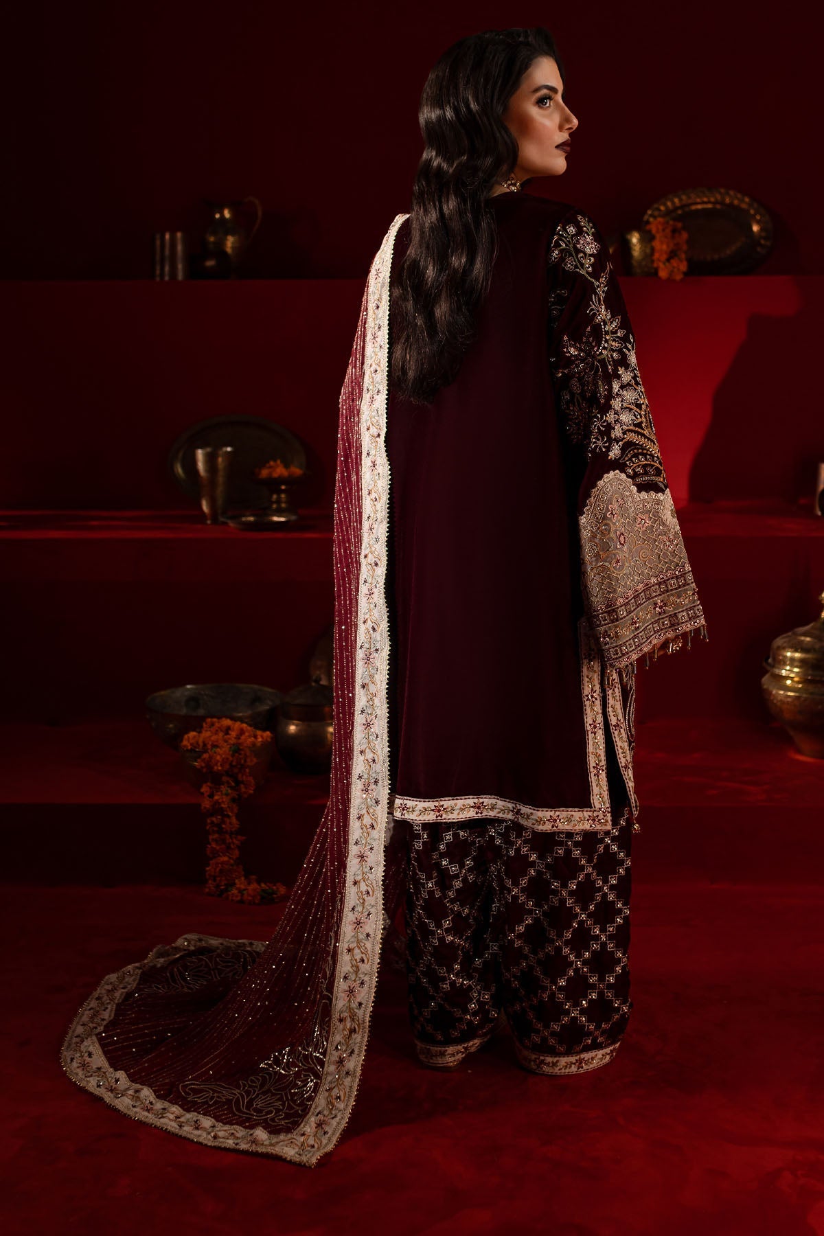 Nureh | Maya Velvet | NW-89 - Official Nureh stockist in UK - Sakeena London